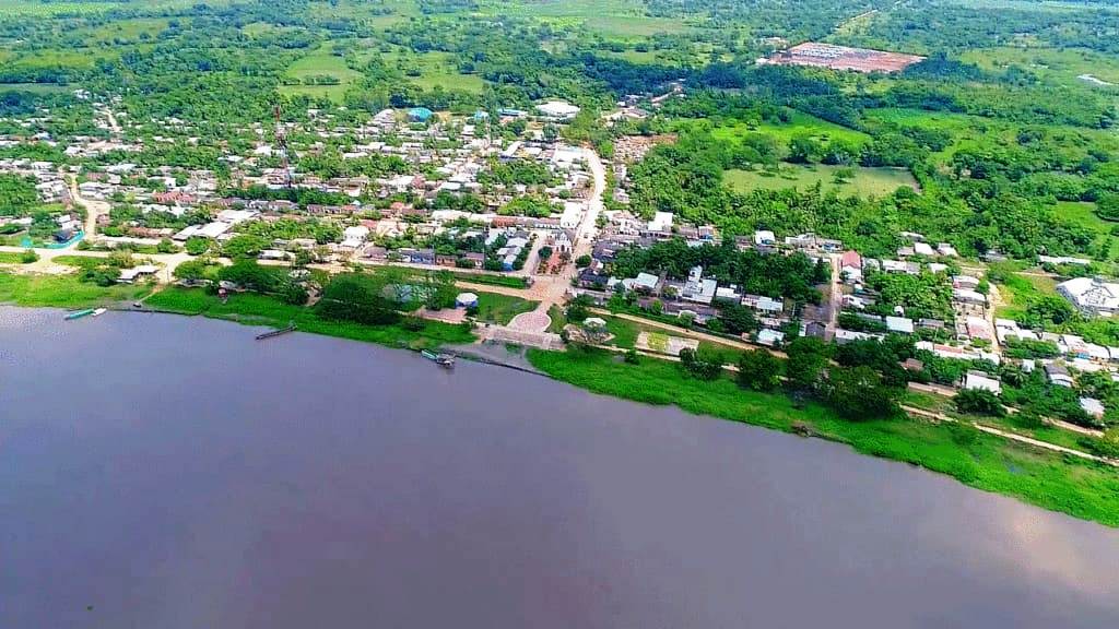 Riesgo de desplomes en las vías que comunican a Hatillo de Loba, sur de Bolívar