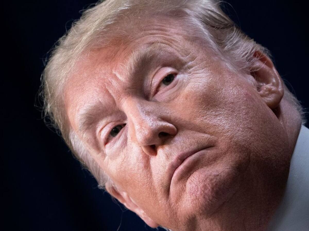 Trump dice que no firmará propuesta para evitar cierre de Administración