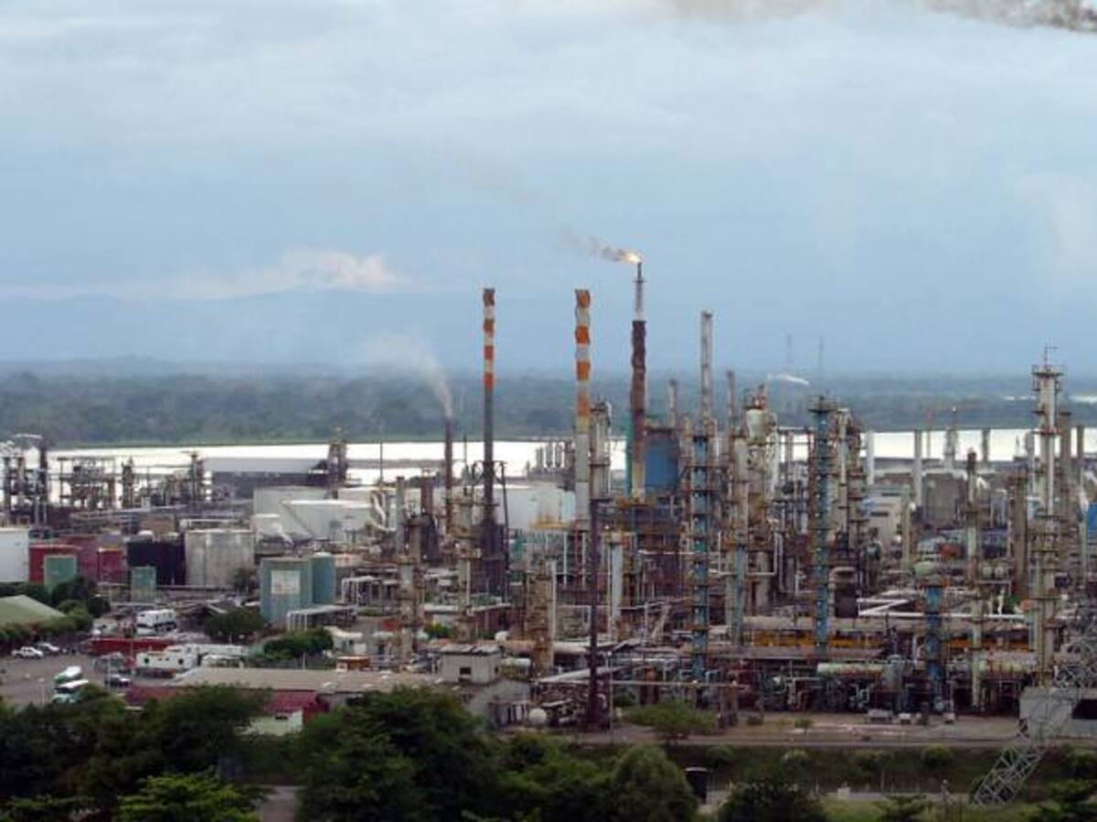 El precio del petróleo sigue al alza el barril superó en Londres los 40 dólares el barril