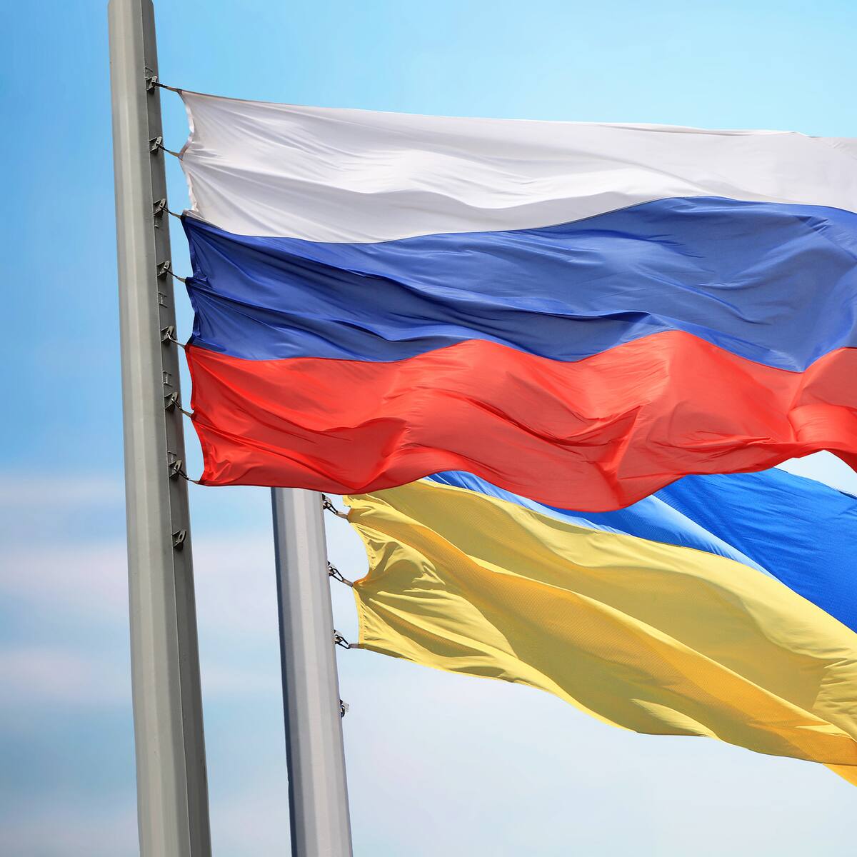 Rusia y Ucrania se acusan de romper tregua anunciada por Moscú