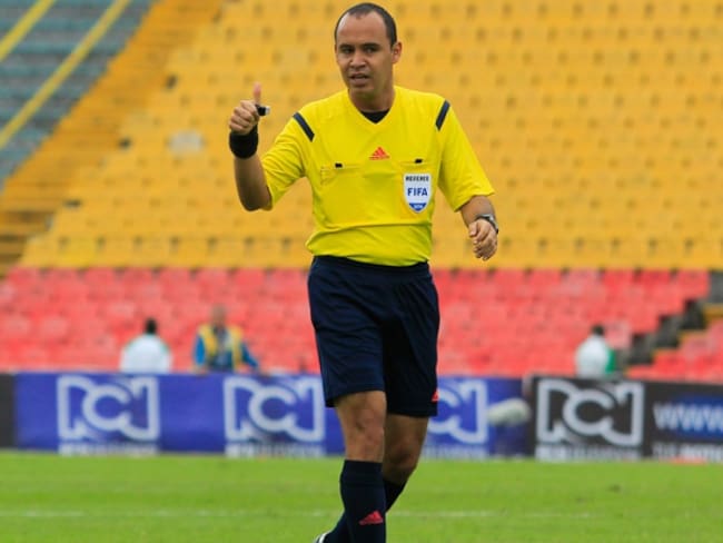 Luis Sánchez, un árbitro de manejo y pocas tarjetas