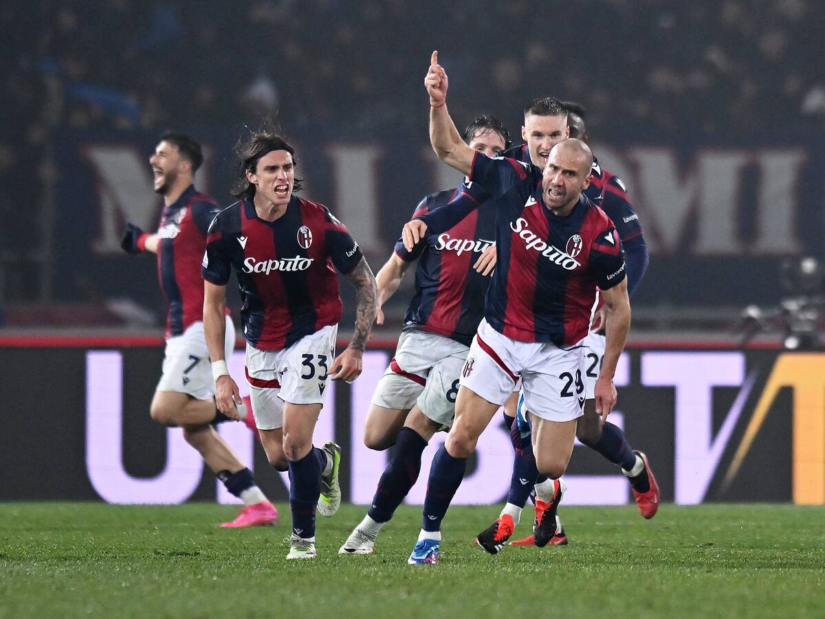 Jhon Lucumí, titular en el agónico empate de Bolonia ante el Genoa