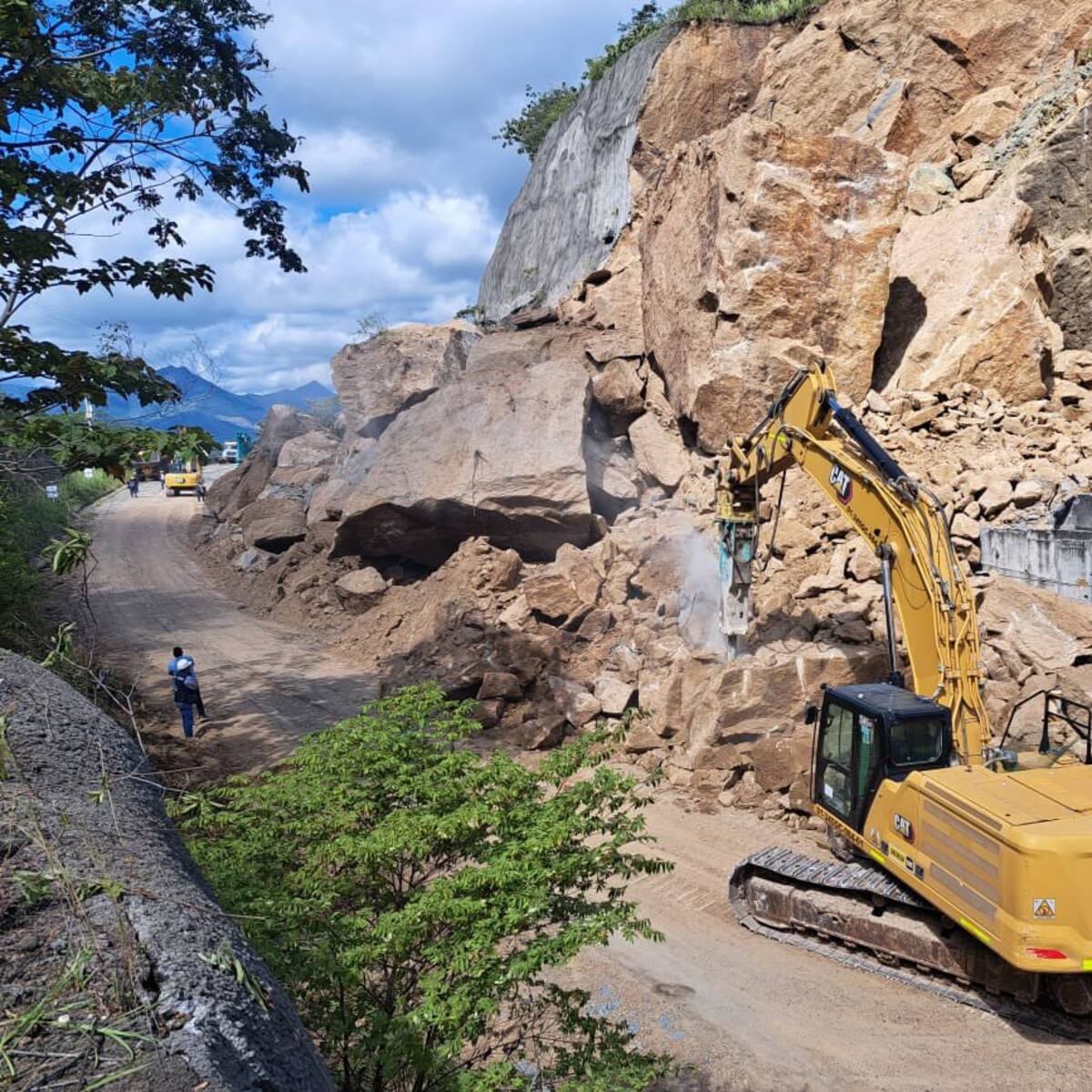 INVIAS responde a alerta de Contraloría: “Trabajamos para superar retrasos en las obras"