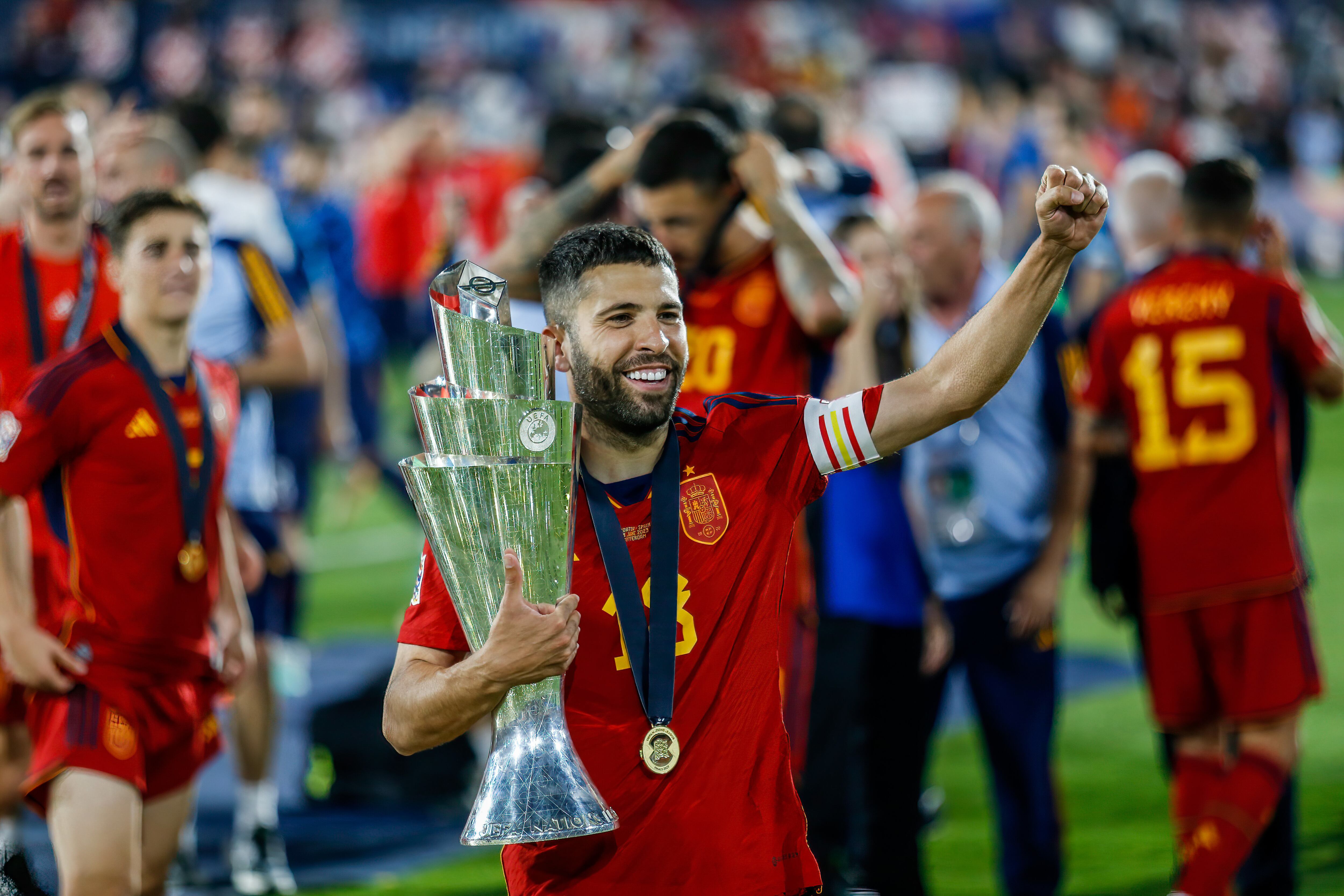 Jordi Alba como capitánd e la selección española. (Photo by Mohammad Javad Abjoushak/SOPA Images/LightRocket via Getty Images)