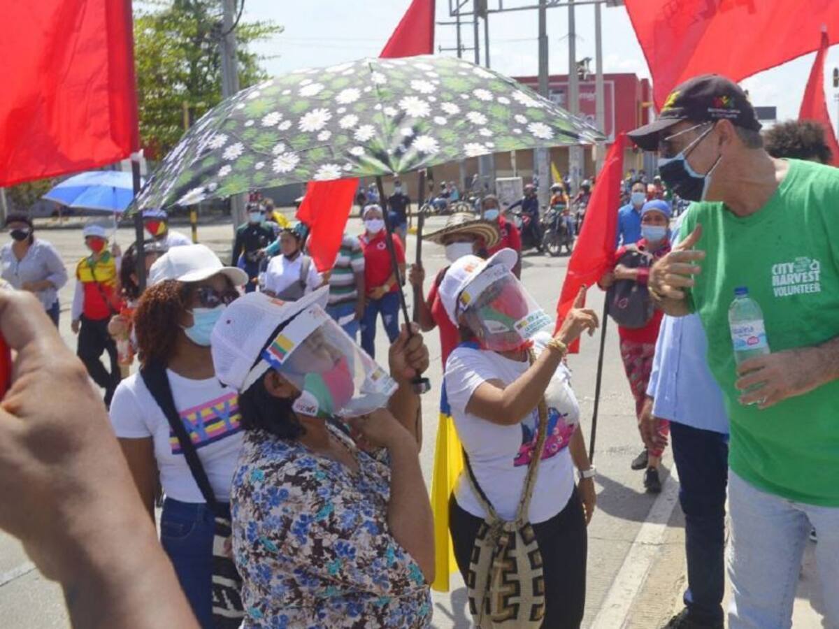 Procuraduría abrió indagación a William Dau por participar en marchas