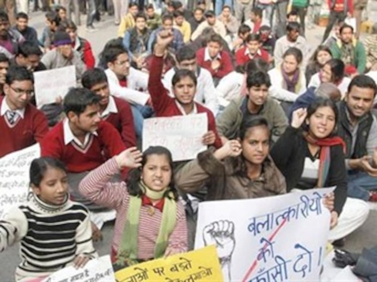 Una niña de 5 años en estado grave tras ser violada durante dos días en India