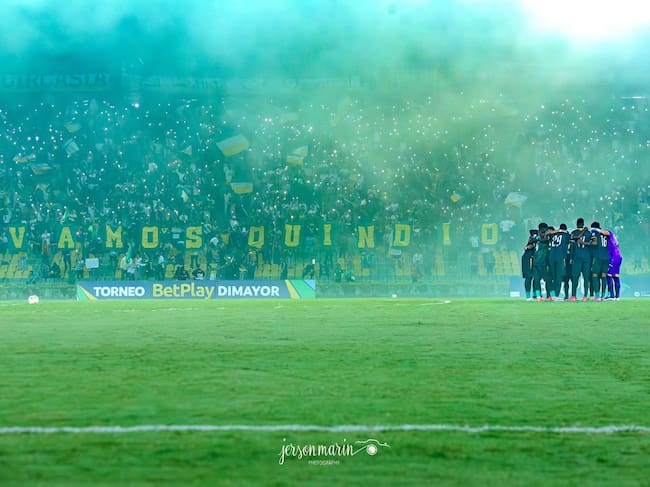 Con el Vamos Quindío los hinchas del Deportes Quindío se ilucionan con el anhelado ascenso a la primera división del fútbol colombiano. Foto: Cortesía Yerson Marín