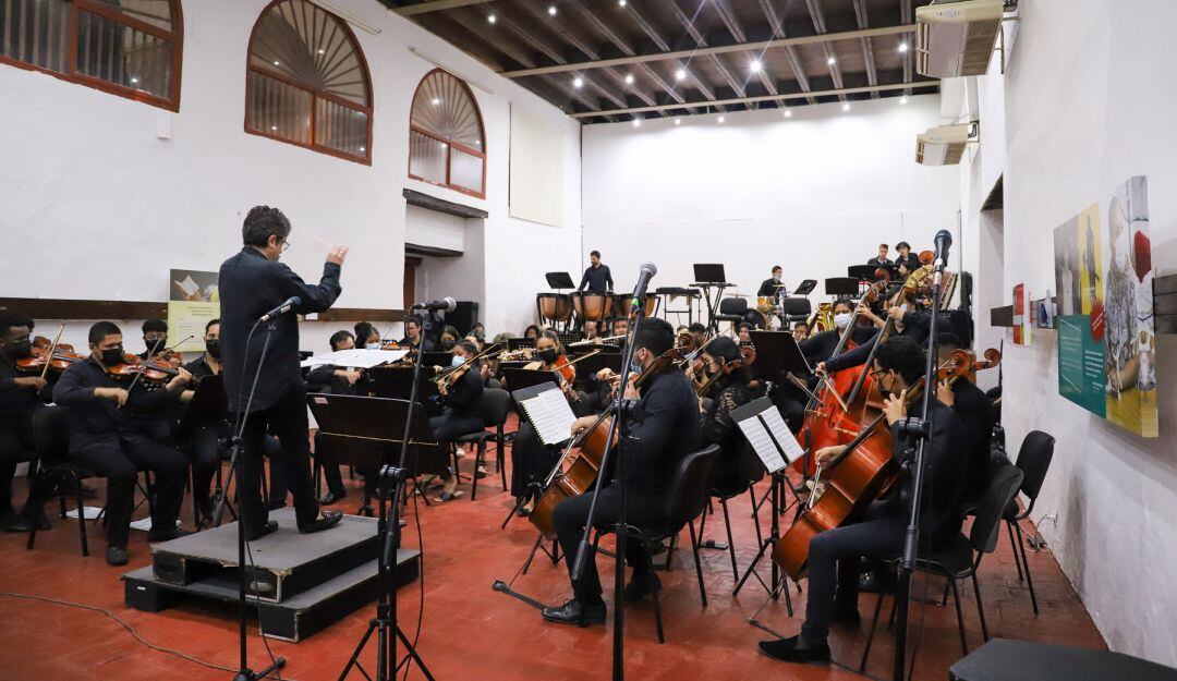 Himnos de Bolívar