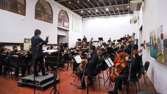 Himnos de Bolívar