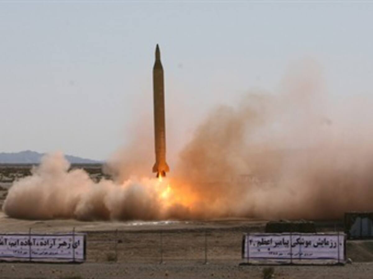 Irán prueba 'con éxito' los misiles de largo alcance Sejil