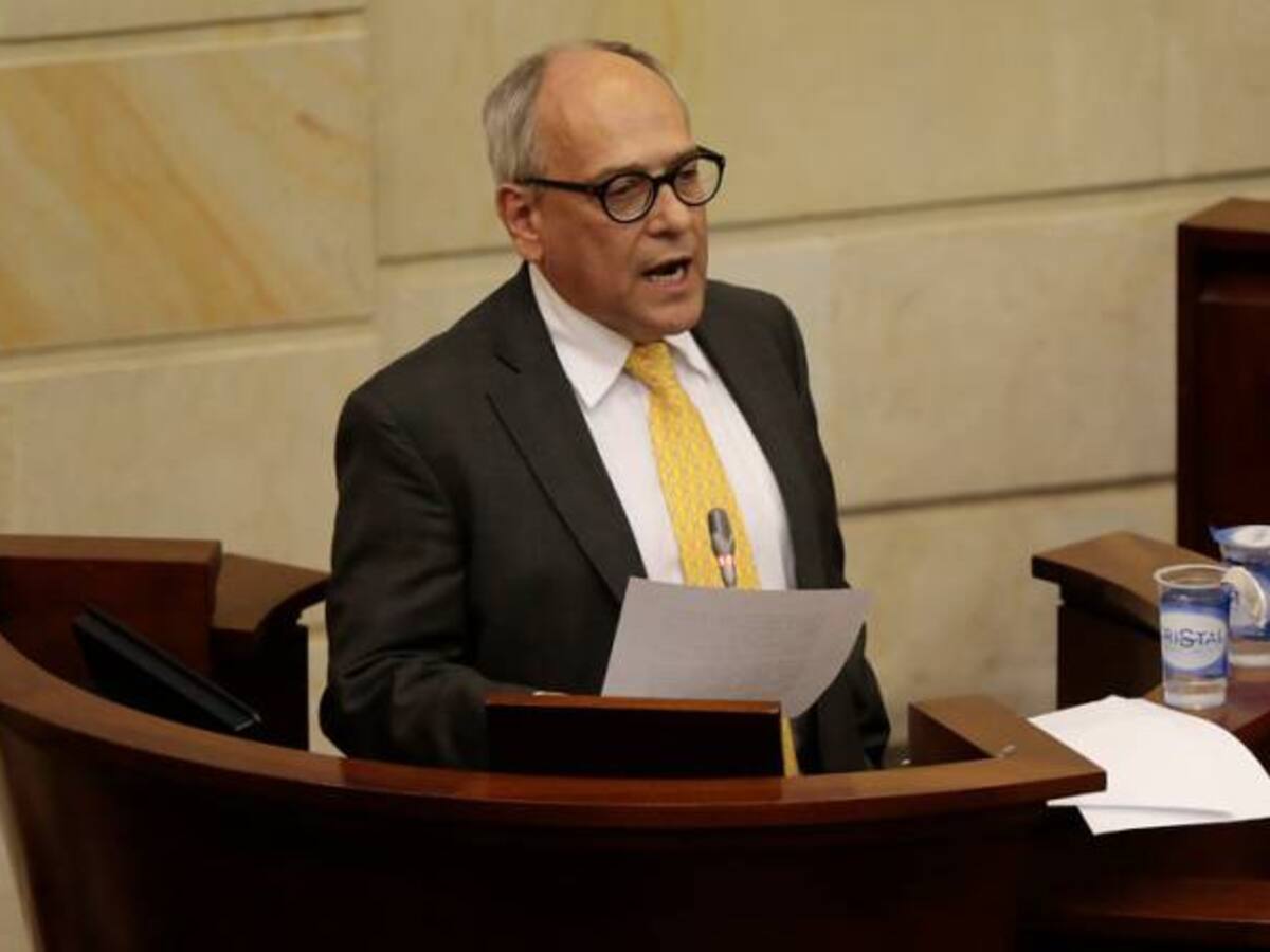 José Obdulio Gaviria pide la nulidad del caso Pretelt