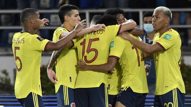 Selección Colombia venció 3-1 a Chile en el Metropolitano de Barranquilla
