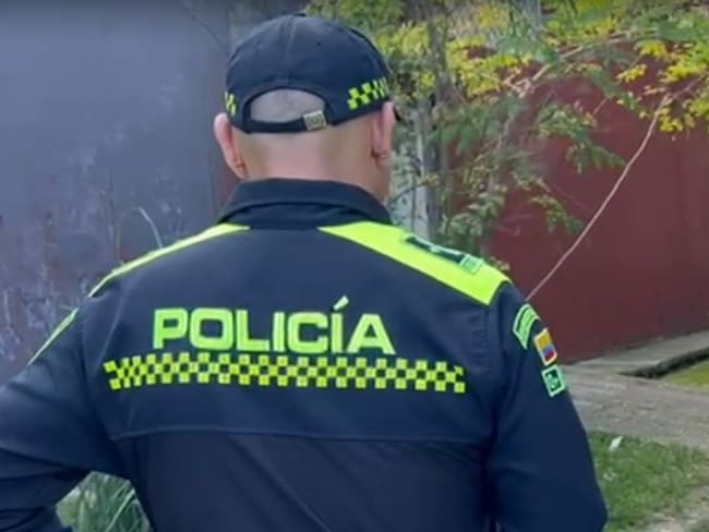 Investigan presunta agresión de un oficial de policía a un civil en Boyacá