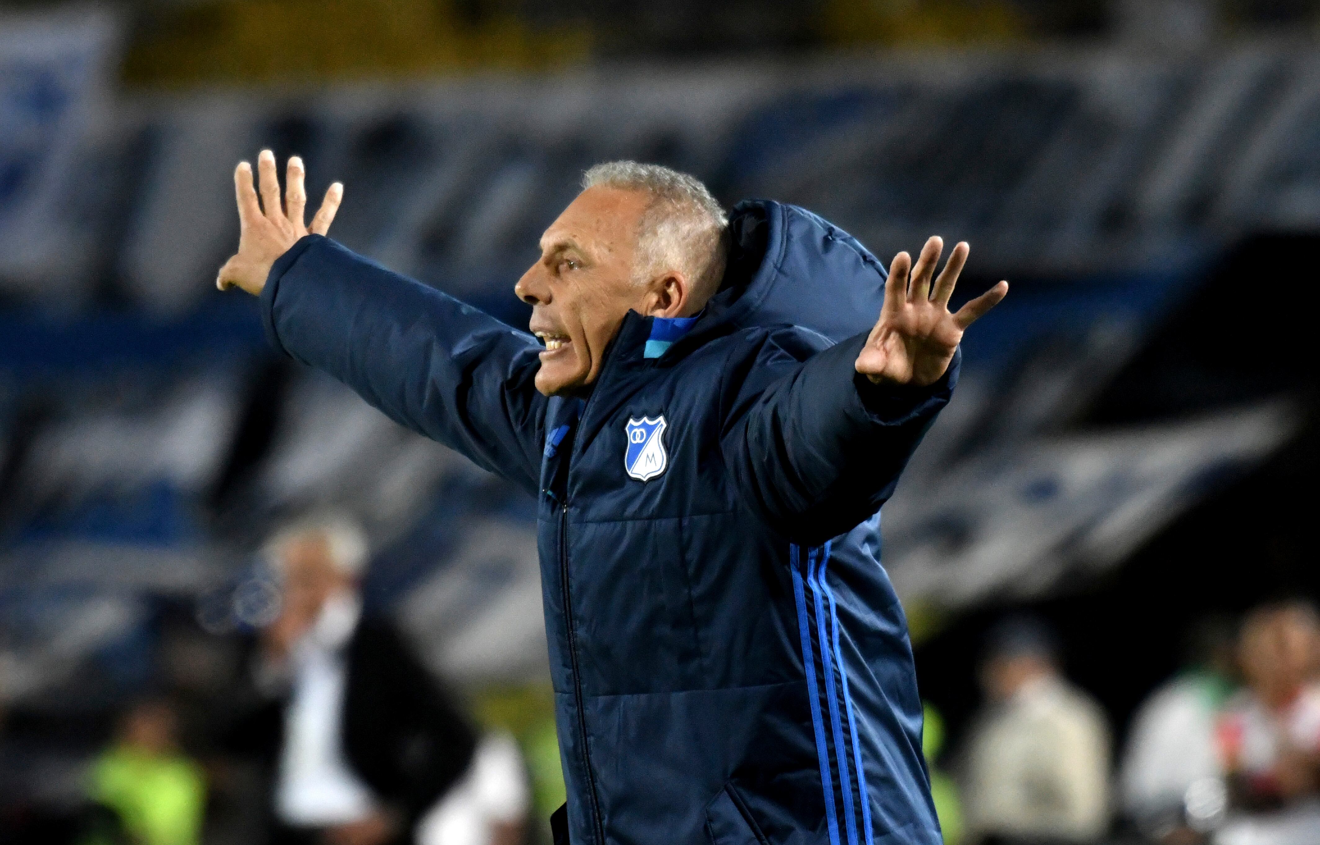 Miguel Ángel Russo durante su etapa como técnico de Millonarios. (Photo by Luis Ramirez/Getty Images)