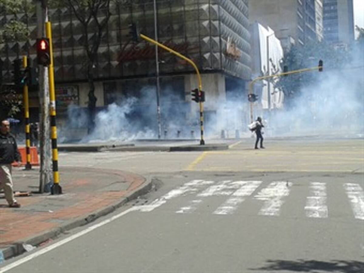 Bogotanos denuncian falta de transporte público hacia el centro por los disturbios de ayer