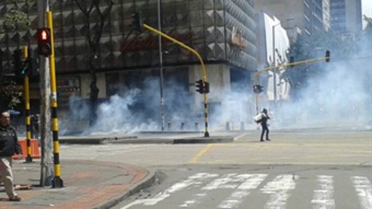 Bogotanos denuncian falta de transporte público hacia el centro por los disturbios de ayer