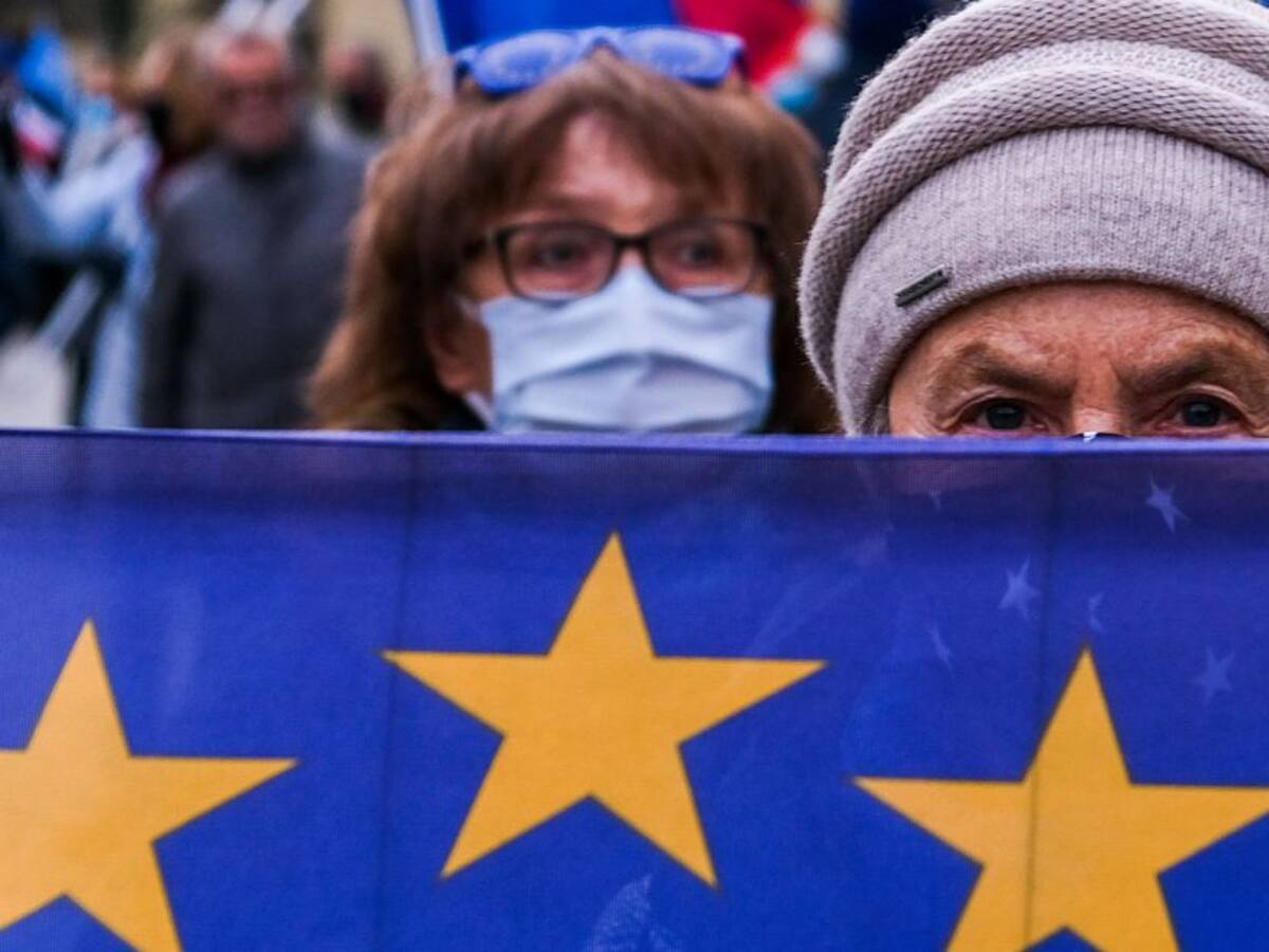 Pandemia afectó a mujeres de forma desproporcionada: Comisión Europea
