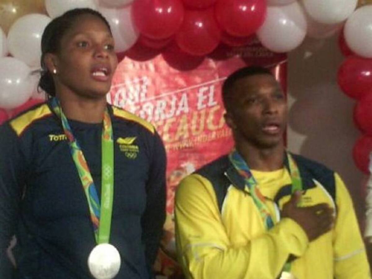 Medalla al mérito vallecaucano en grado Cruz de Comendador, al pesista Óscar Figueroa y la judoca Yuri Alvear