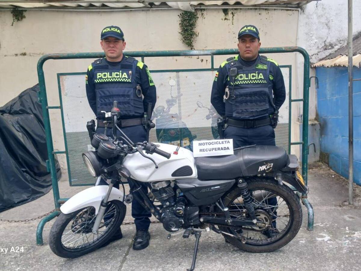 Las autoridades recuperan en Manizales una moto que había sido hurtada en Pradera, Valle