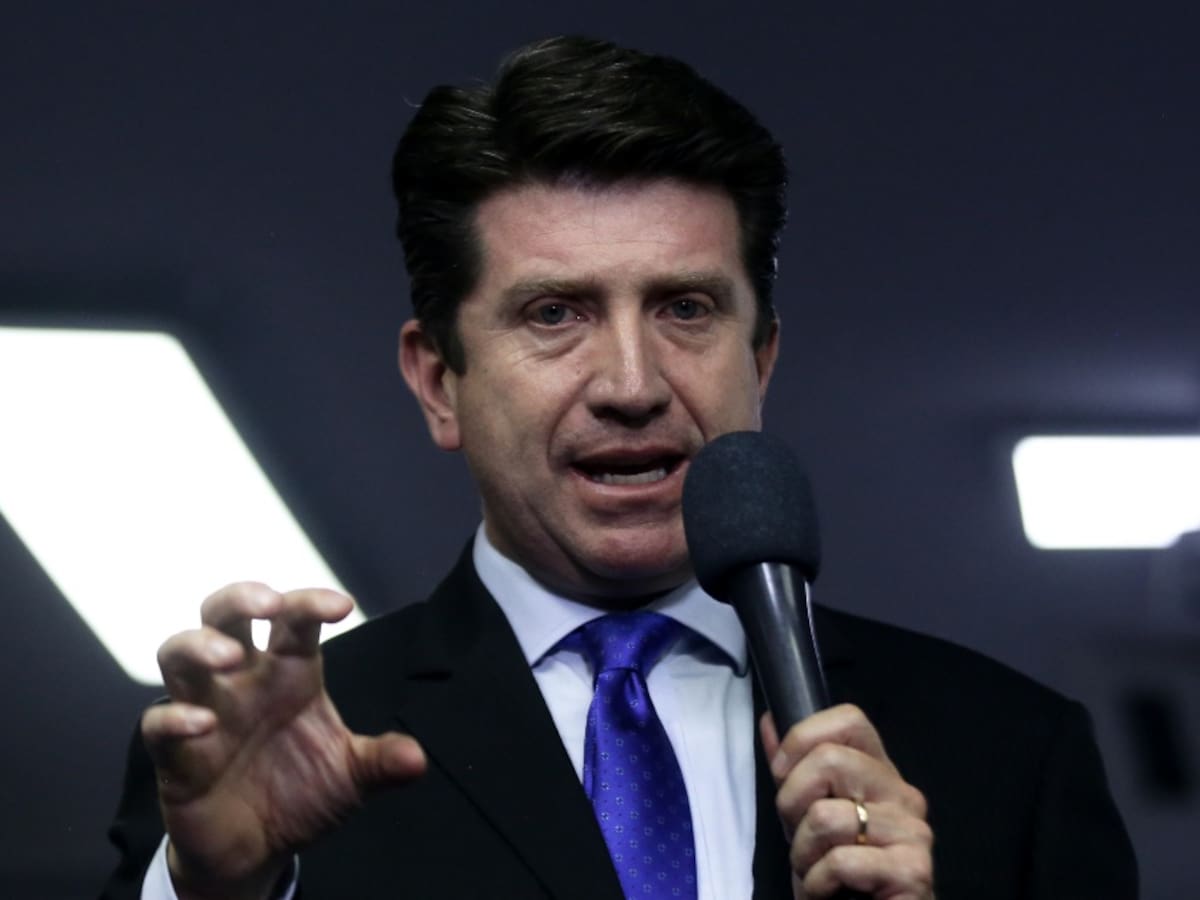 "Las nuevas camionetas son necesarias para la seguridad del presidente"