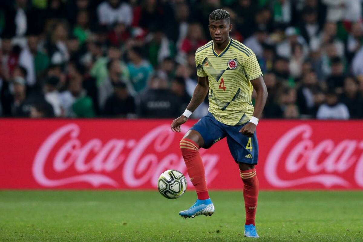 Luis Orejuela, el jugador del Cruzeiro de Brasil es uno de los debutantes que más minutos sumó. Fue llamado por primera vez en Marzo en reemplazo de Santiago Arias por lesión. Jugó en la derrota contra Argelia en octubre, los empates versus Brasil y Venezuela en septiembre y la derrota ante Corea en marzo.