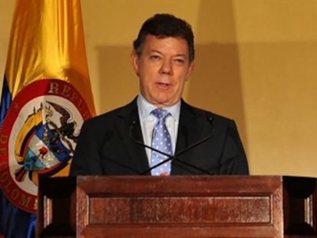 Santos resalta posición de EEUU de abrirse a la discusión de la legalización de las drogas