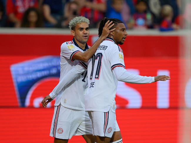 Luis Díaz y Michael Olise / Getty Images