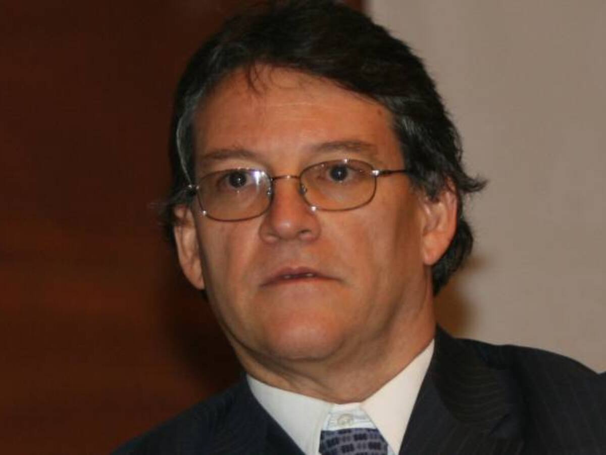 Es necesaria la prórroga del cese al fuego para aclimatar proceso con ELN: Bell