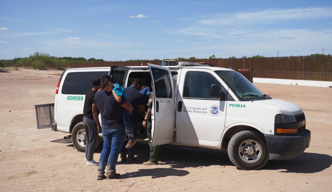 Disminuye la cifra de cruces irregulares de colombianos en EE.UU. en junio. Foto: Getty