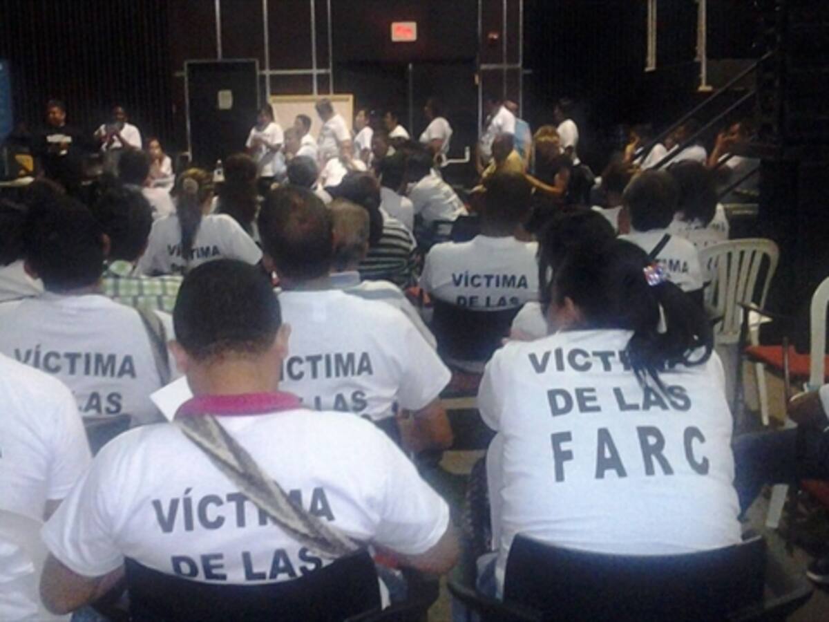 En marcha histórica reunión entre víctimas y negociadores de paz en Cuba