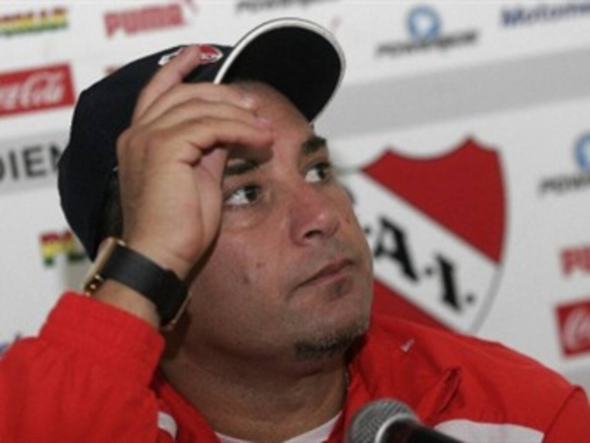 Renunció técnico de Independiente de Argentina