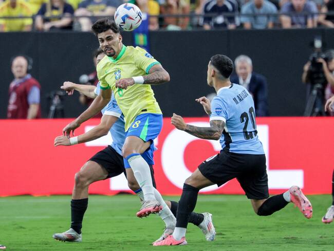 Brasil Vs. Uruguay por Eliminatorias. EFE/EPA/ALLISON DINNER