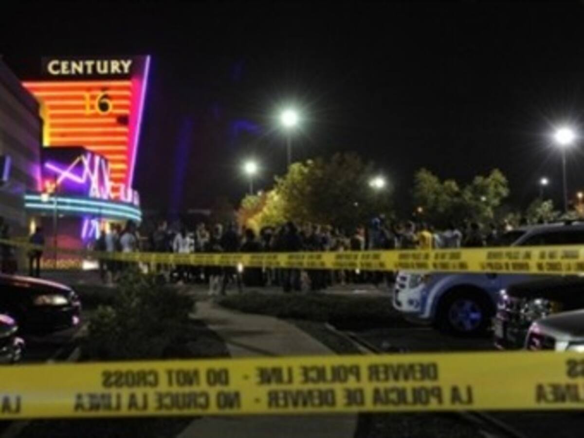 71 personas recibieron los disparos en el estreno de Batman en Colorado EEUU