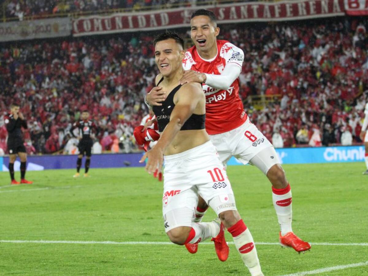 Abonos y tarjeta débito: Así podrán ir al estadio los hinchas de Santa Fe