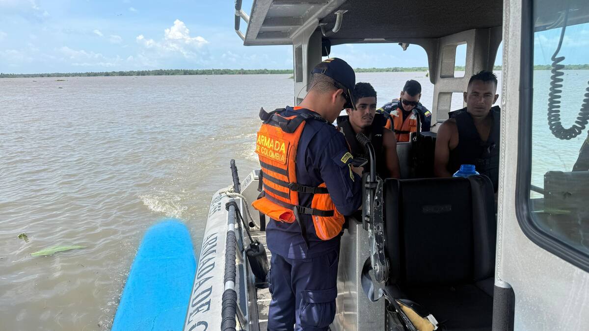 Dos hombres fueron rescatados tras naufragio en el río Magdalena