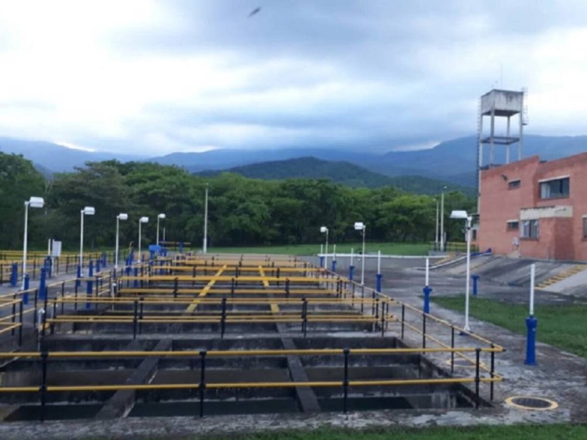 Inicia reconexión de agua en la ciudad de Cúcuta