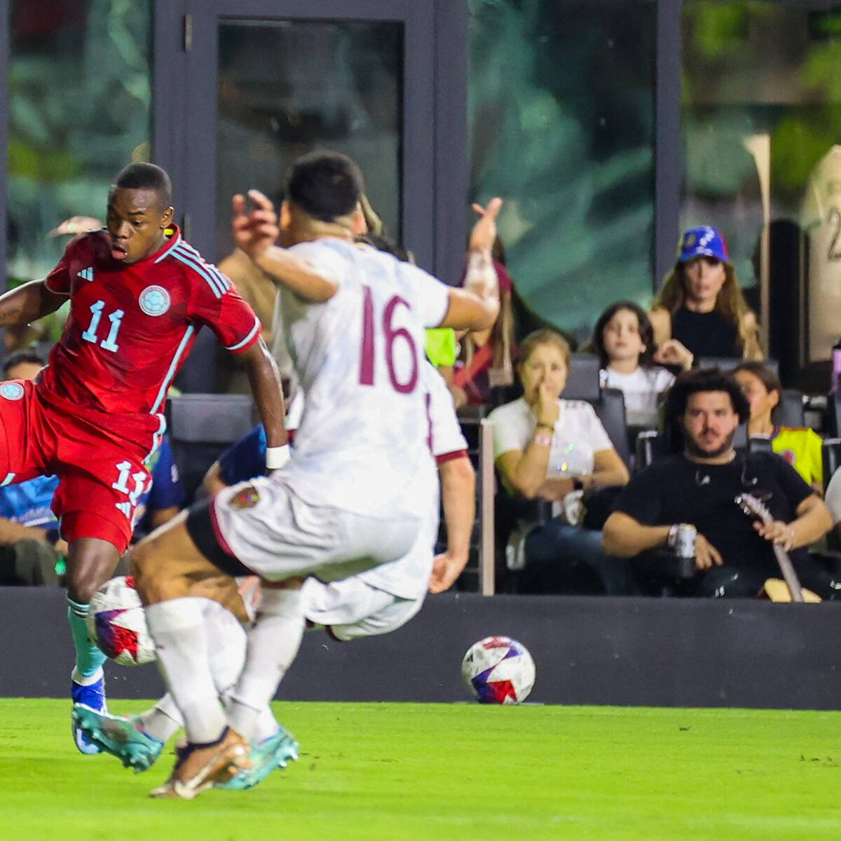 La Selección Colombia venció por la mínima diferencia a Venezuela en Miami