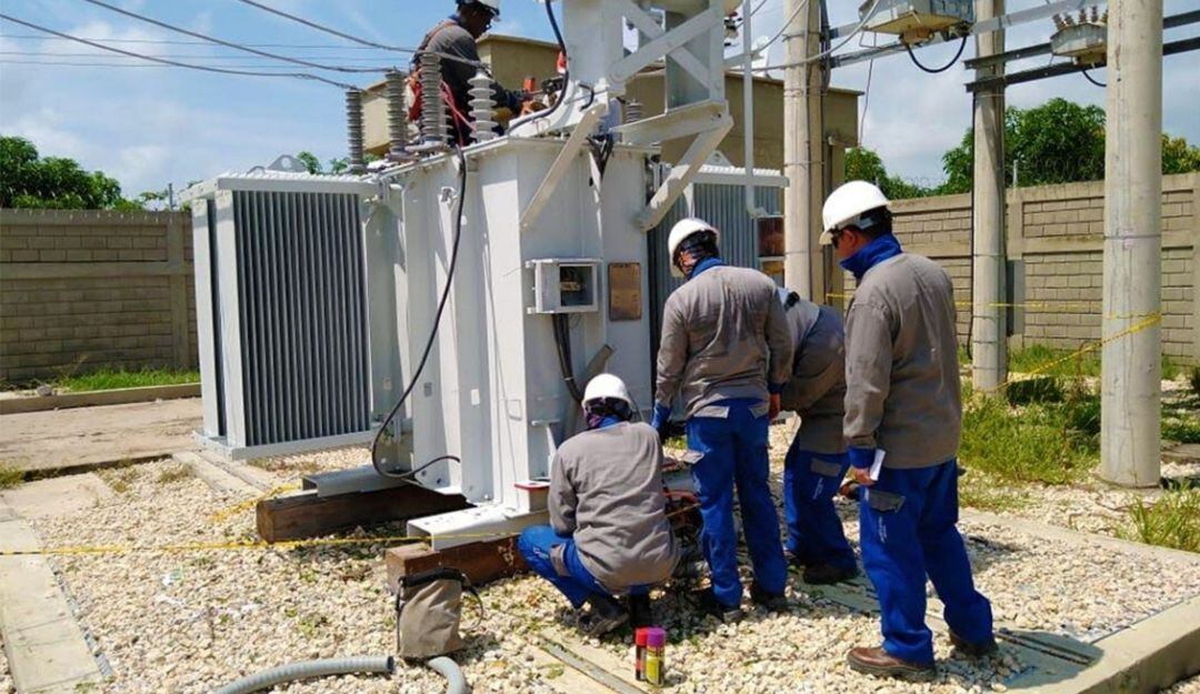 Instalación de nuevo transformador. 