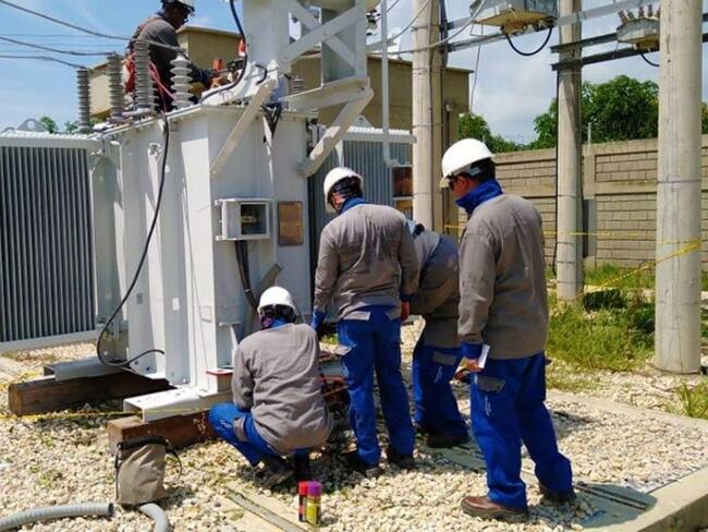 Instalación de nuevo transformador.