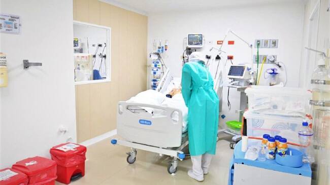 El centro asistencial ahora cuenta con 80 camas de Unidades de Cuidado Intensivo, gran parte de ellas para atender pacientes COVID-19