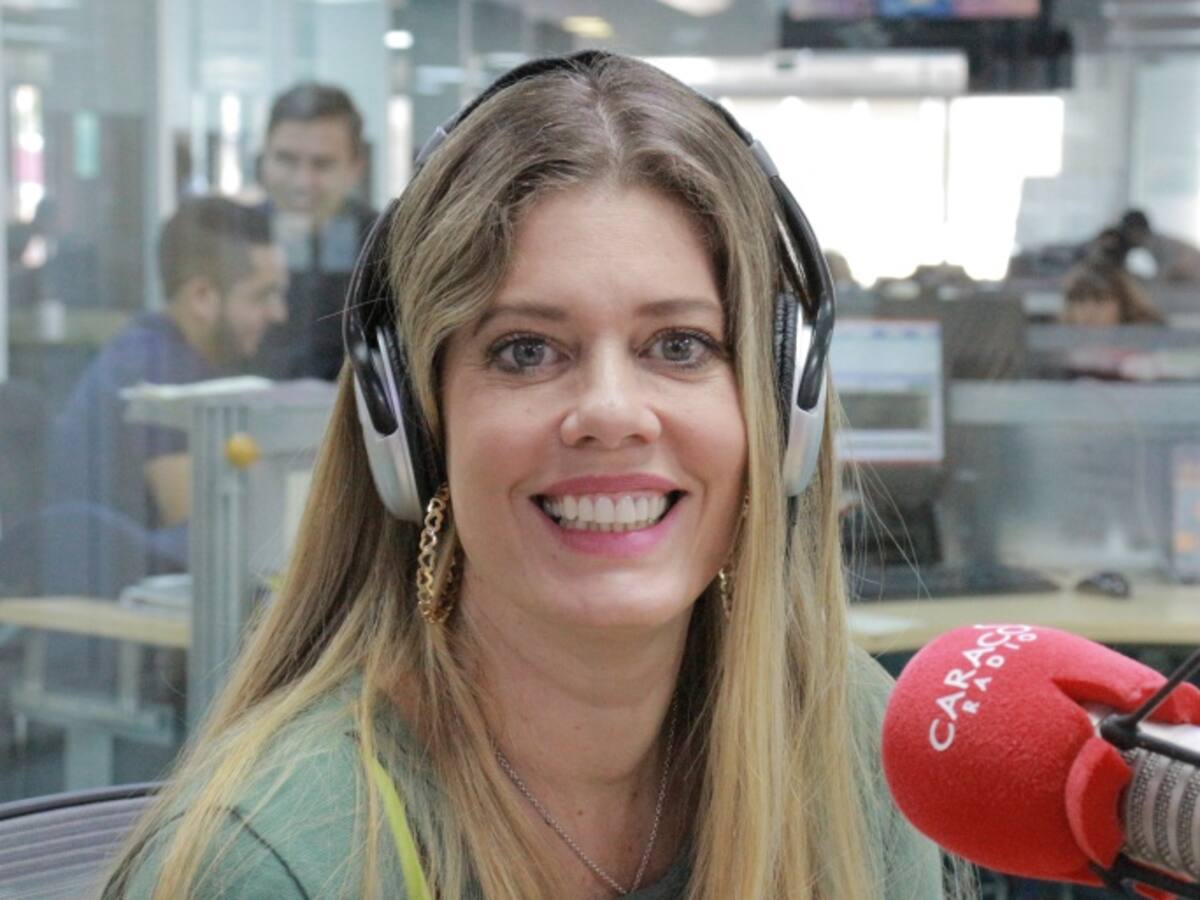 ‘Naturalmente Rubia’ El nuevo stand up comedy de Lorna Cepeda
