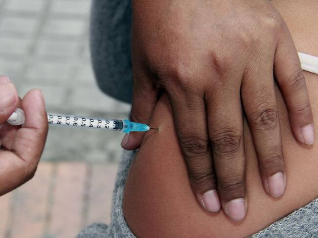 OPS pide a Colombia participar en ensayos clínicos para vacuna de Covid-19