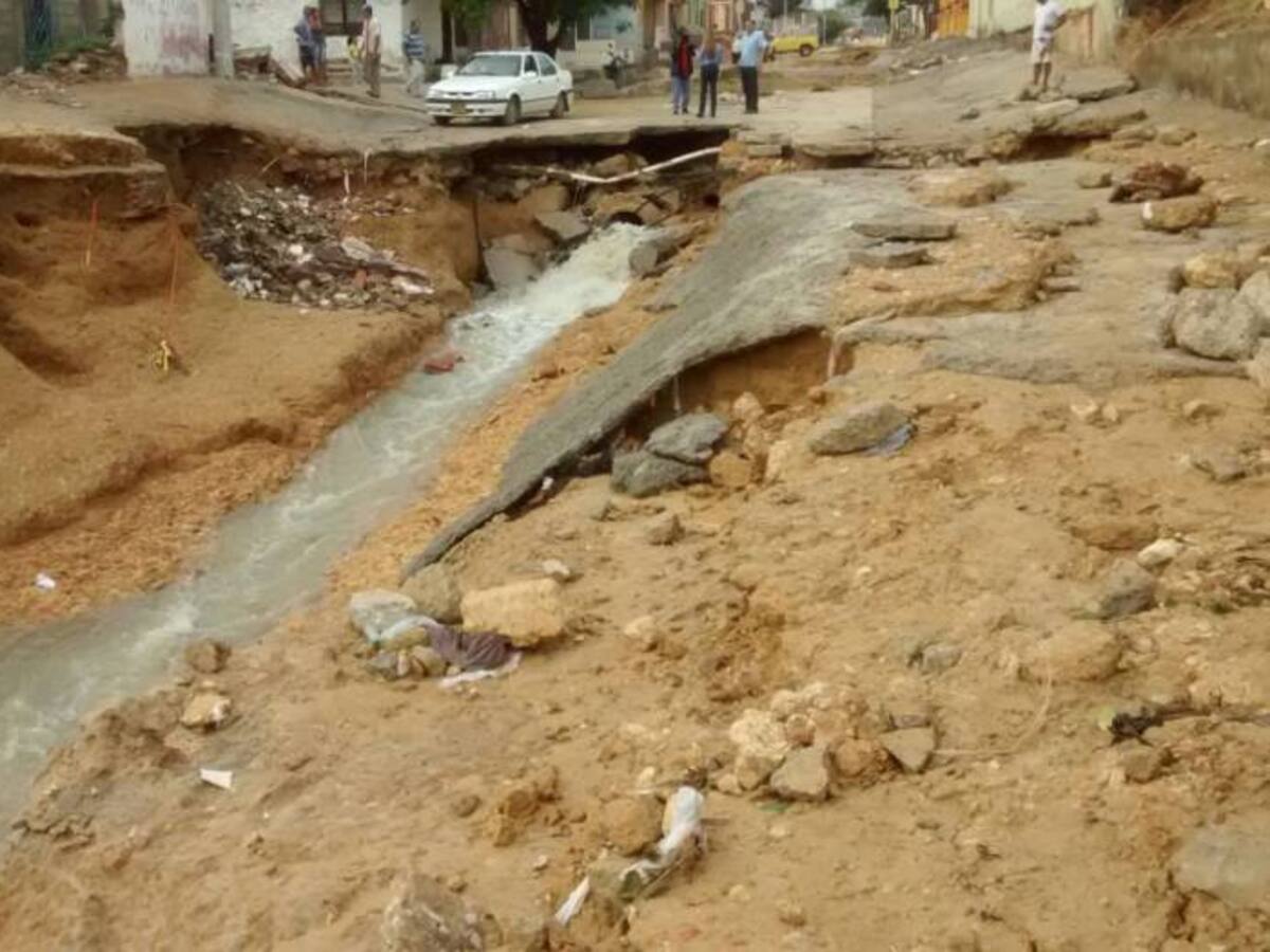 Alcaldía habilita línea para atender afectación por las lluvias