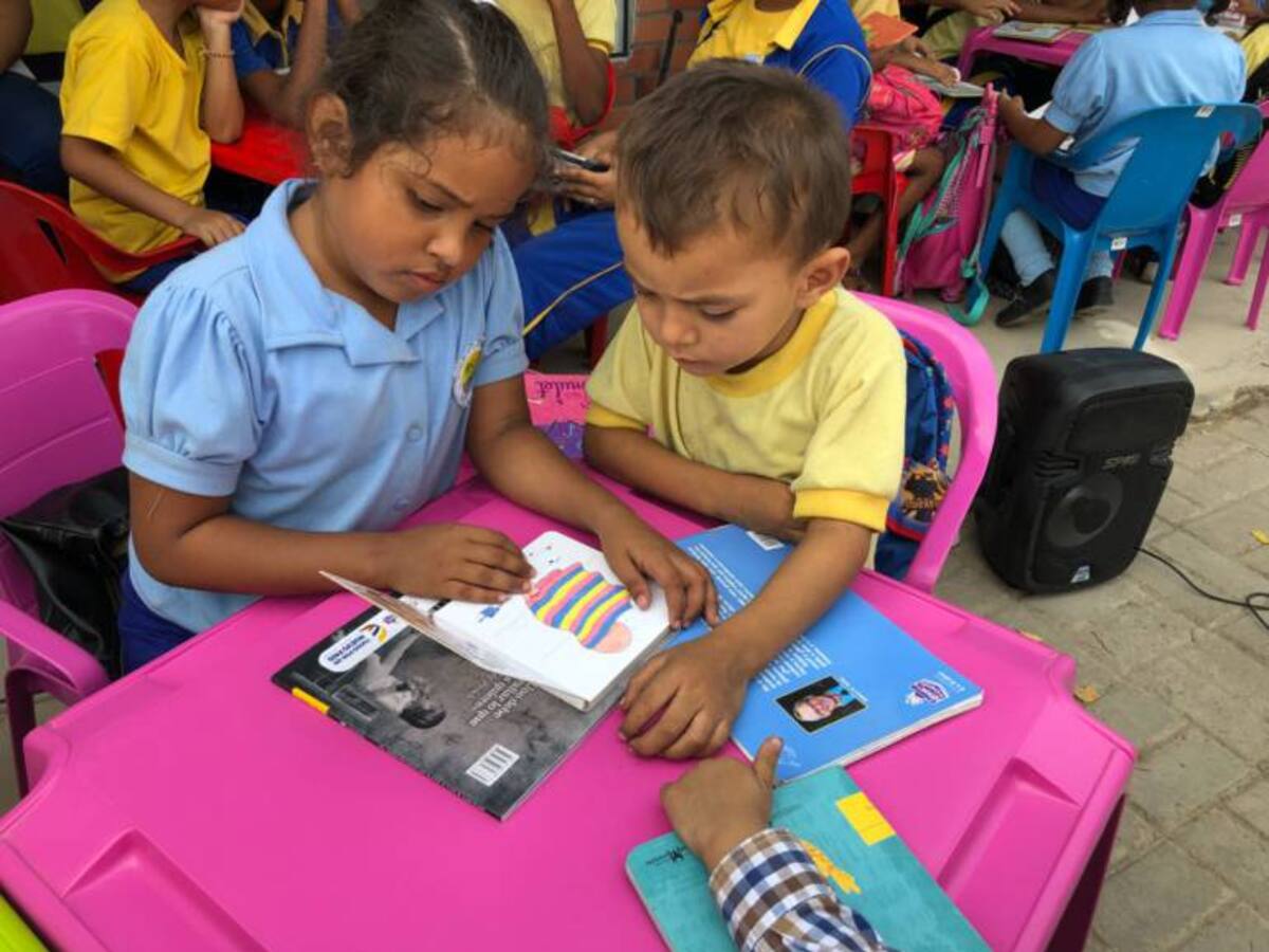 Bolívar vivió Al Aire Libro