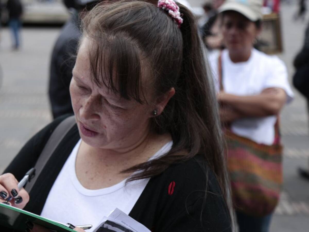 Minsalud: Previo cumplimiento de protocolos, se podrán recolectar firmas