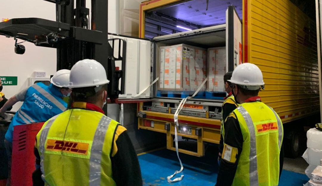 El lote de 500 mil dosis de Sinovac llegaron al país en la noche del domingo.