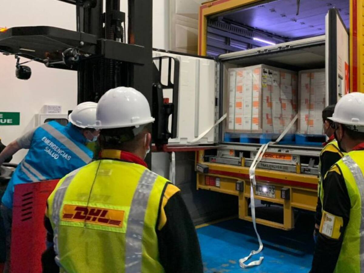 Colombia recibió otro millón de vacunas de Sinovac y Pfizer