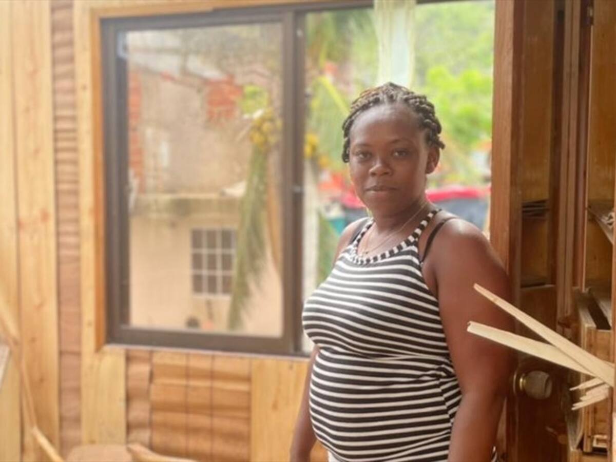 Están arreglando casas donde no hay gente: habitante de Providencia