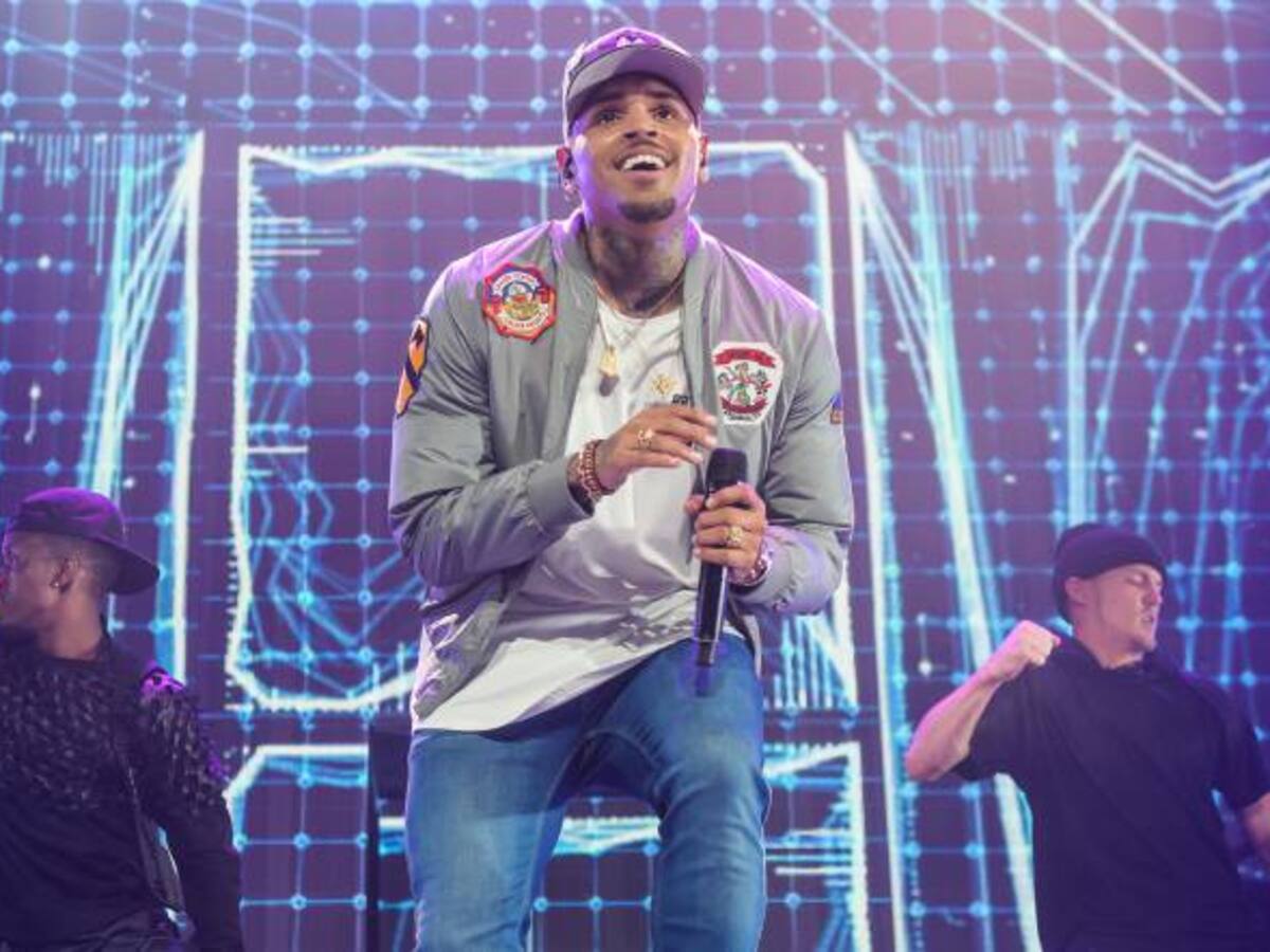 Chris Brown afronta demanda por agresión sexual