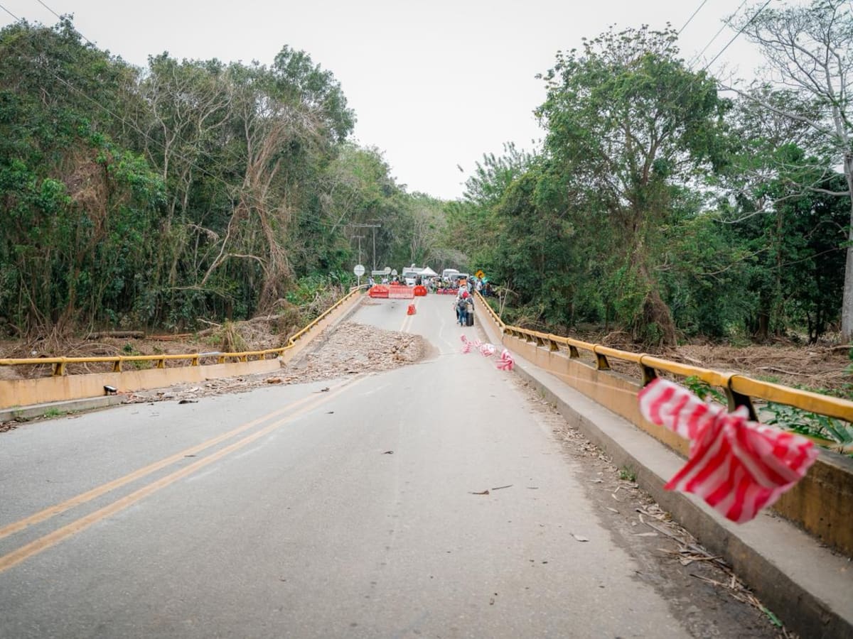 En una semana estará habilitado el paso del puente Mendihuaca: Invias